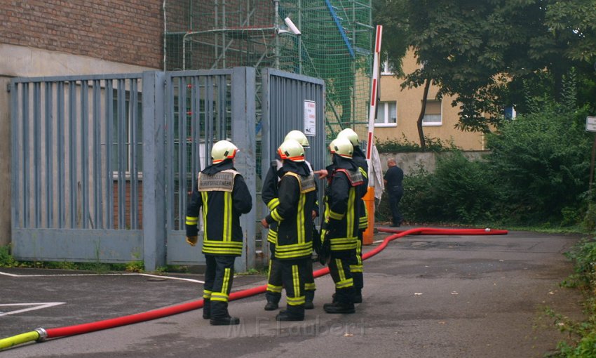 Feuer Koeln Kalk Kantstr P215.JPG